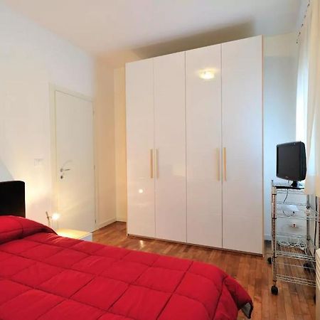 Red House Ai Mori Apartment Venice Exterior photo